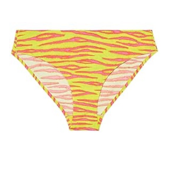 BNWOT set of Savage X Fenty Set High Neck Microfiber Bralette & Bikini Bottom - Picture 5 of 7